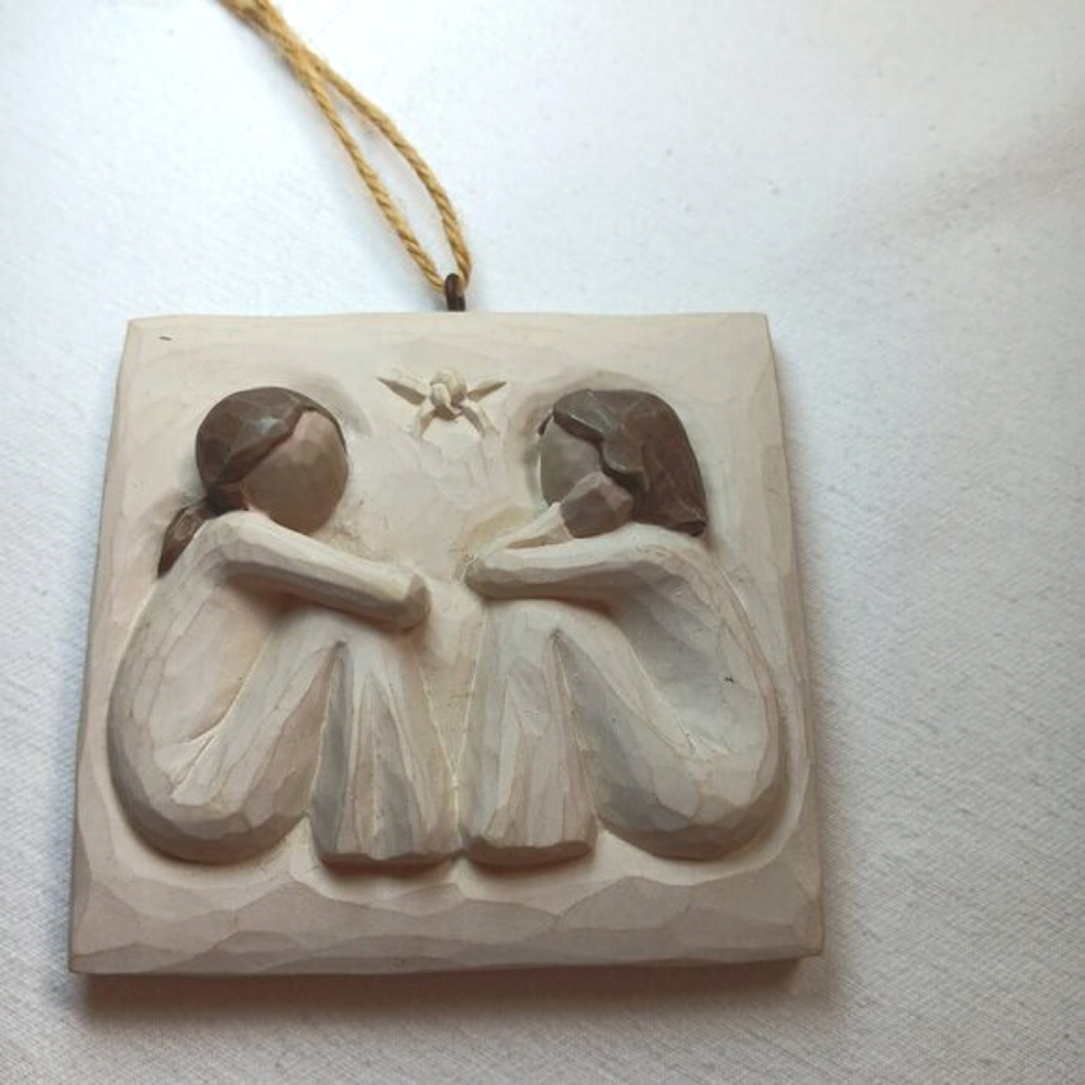 Willow Tree Friendship Wall Decor 2.75" Susan Lordi Sculpture Resin Collectible